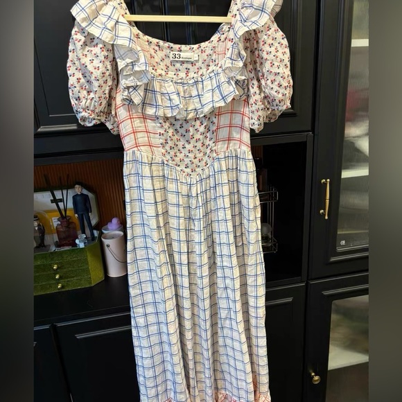 Dresses & Skirts - Floral Plaid Ruffle Dress